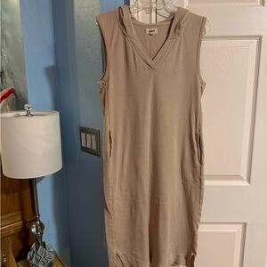 Pact Sleeveless Hooded Dress in Light Taupe